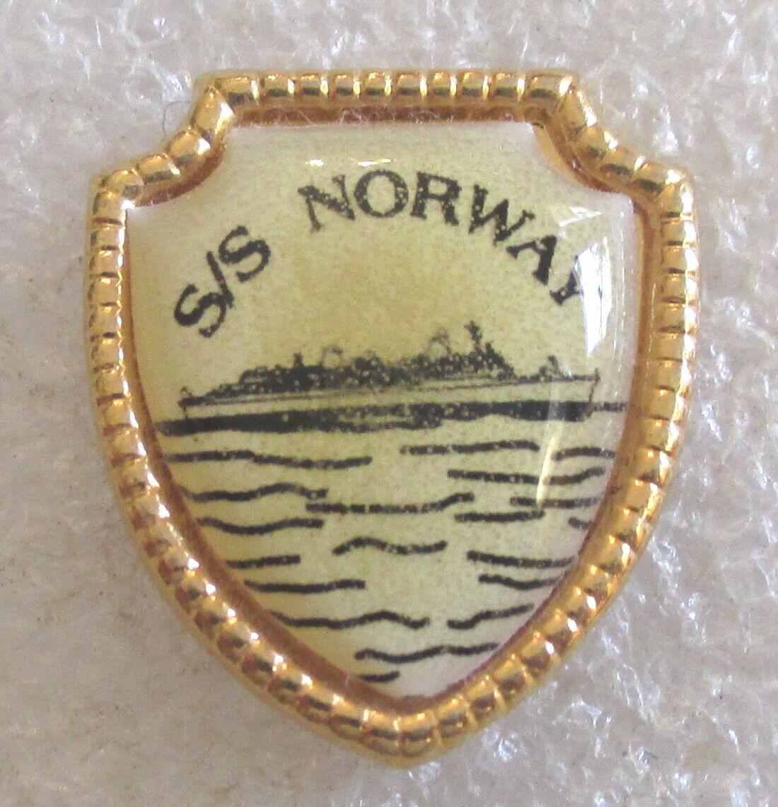 Vintage S/s Norway - Norwegian Cruise Lines Cruise Ship Souvenir Collector Pin