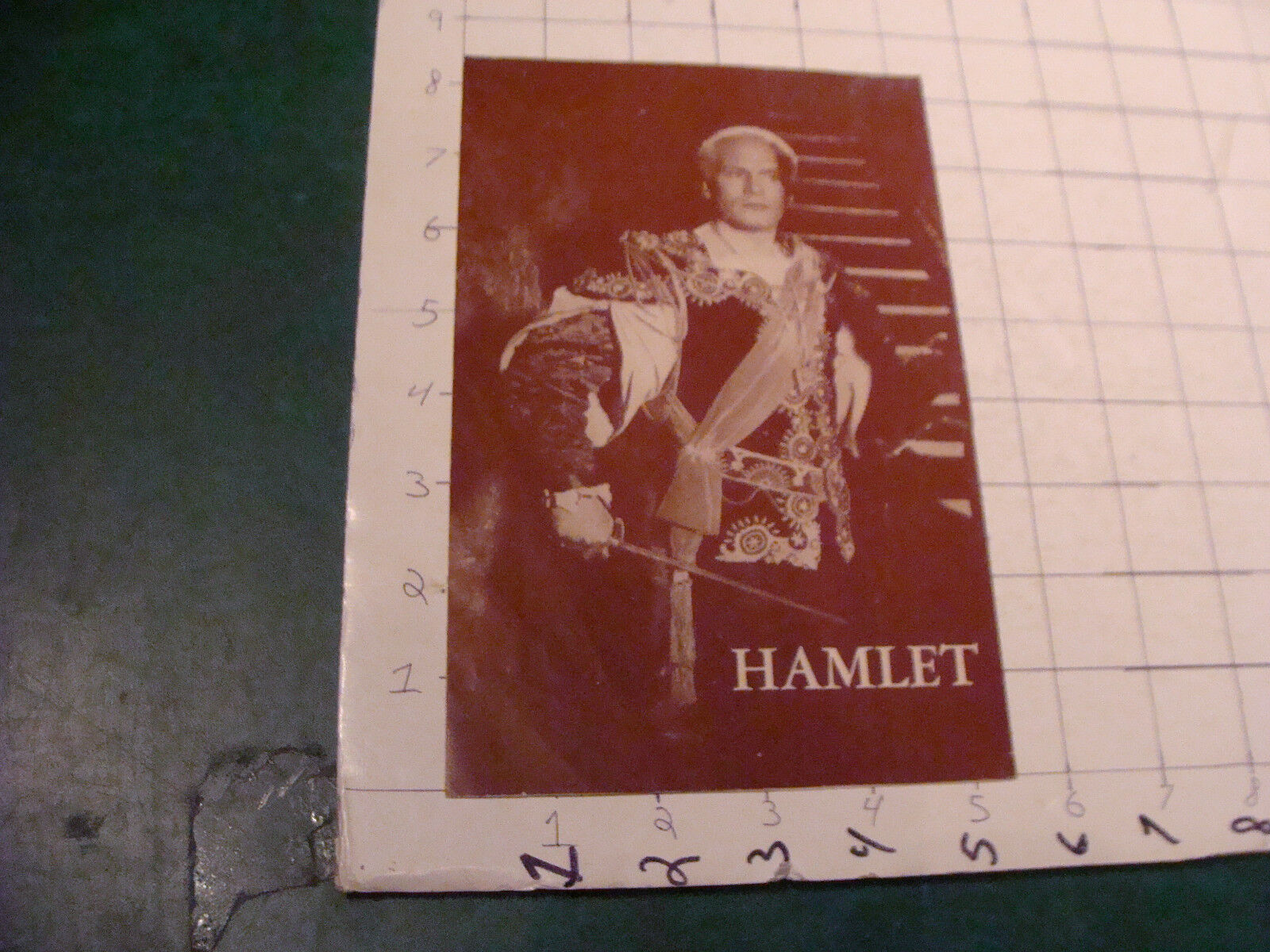Vintage Theatre Item: Laurence Olivier Presents Hamlet Undated But Early